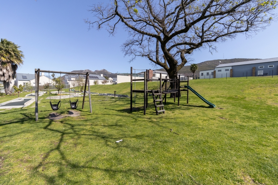 3 Bedroom Property for Sale in Honeydew Country Estate Western Cape